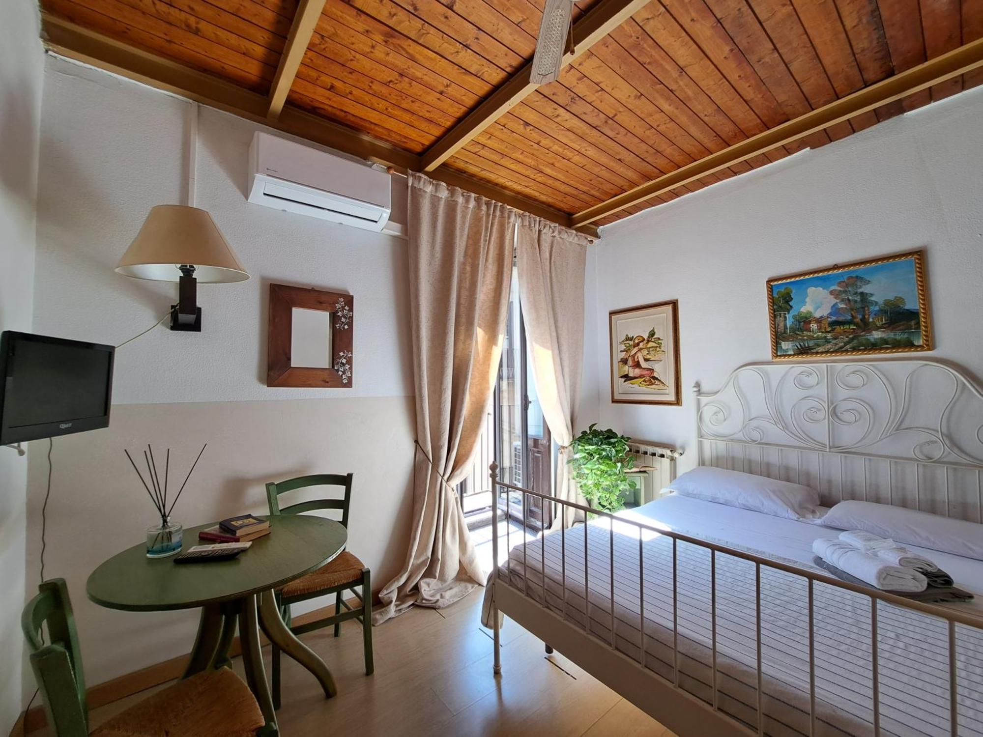 I Vespri Bed & Breakfast Catania Exterior photo
